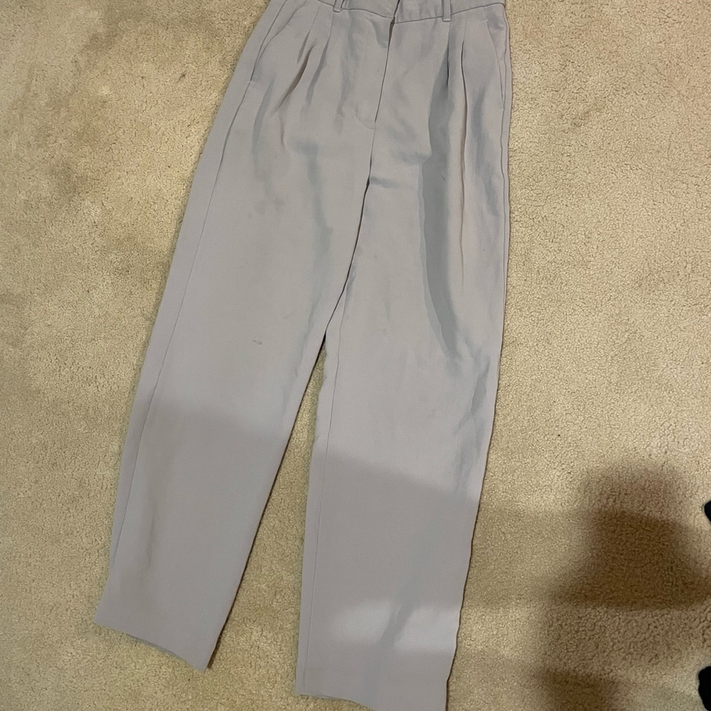 Aritzia Women's Light Gray Work/Dress Pants Wide Leg Size 8